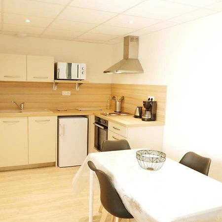 Appartement Avec Chambre - Entree Spa Incluse Bourbon-Lancy Eksteriør billede